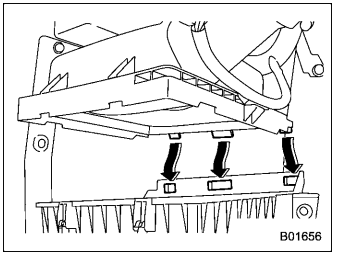 Subaru Forester. Air cleaner element